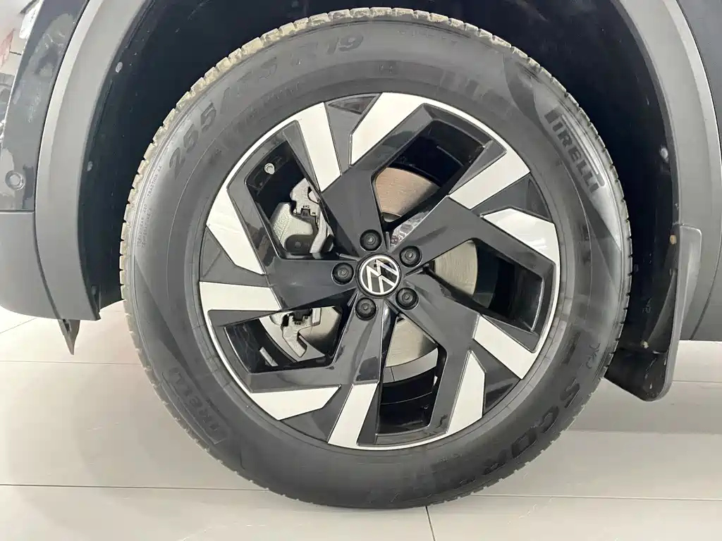 VOLKSWAGEN TOURAN 2022