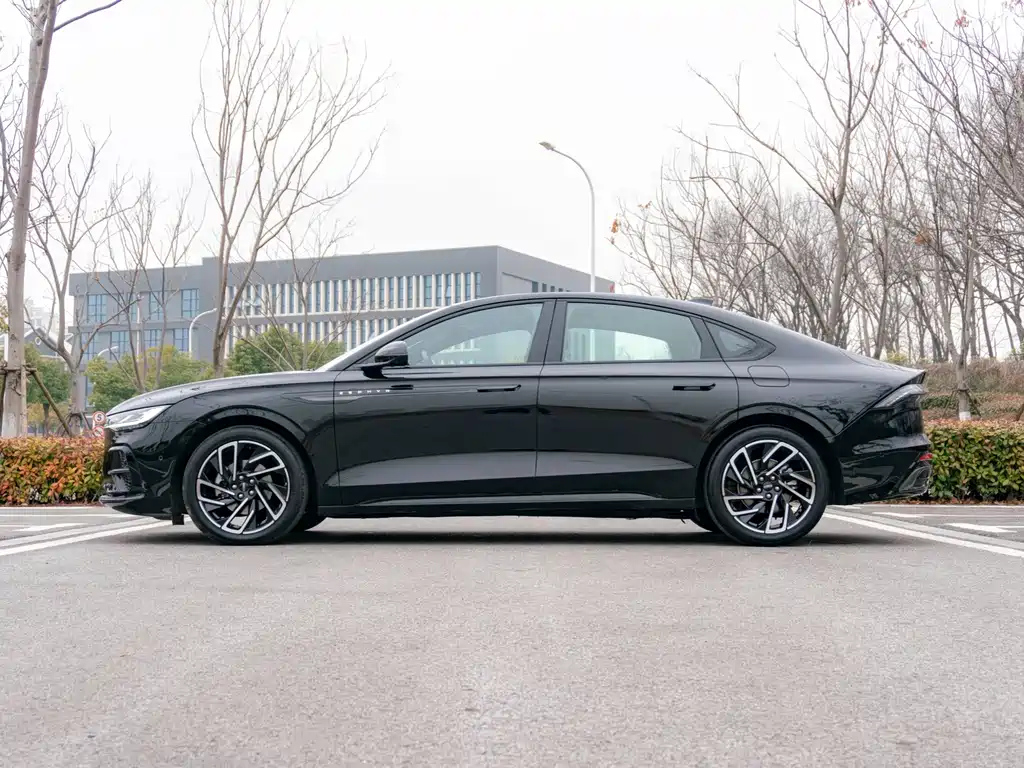 LINCOLN Z 2022