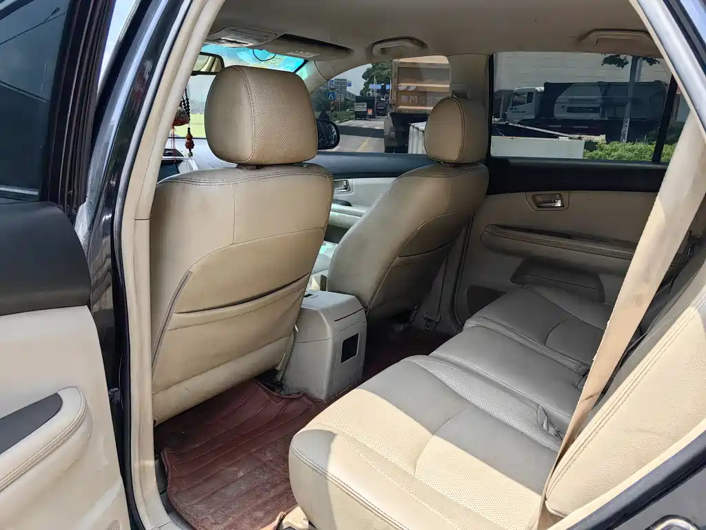 BYD S6 2013