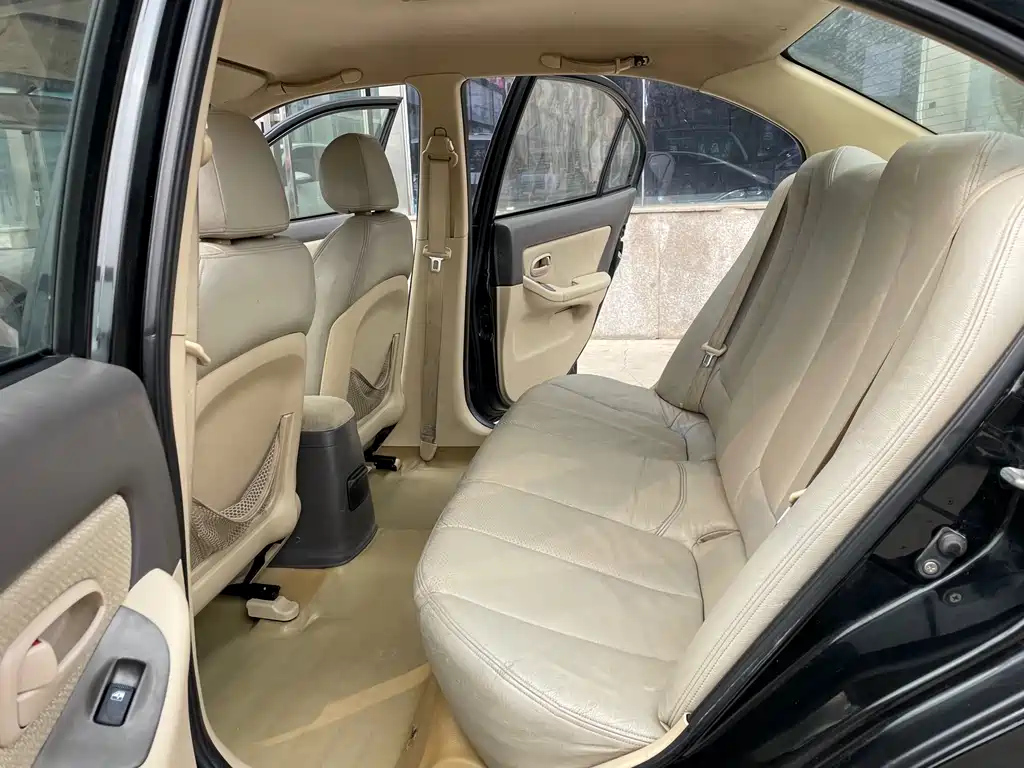 HYUNDAI ELANTRA 2009