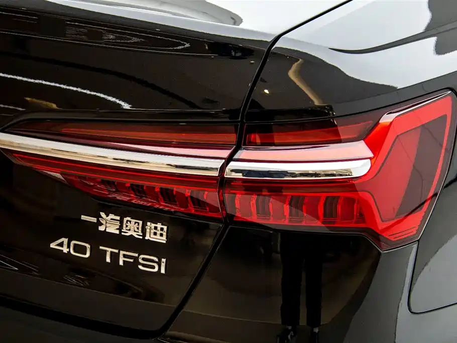 AUDI A6L 2021