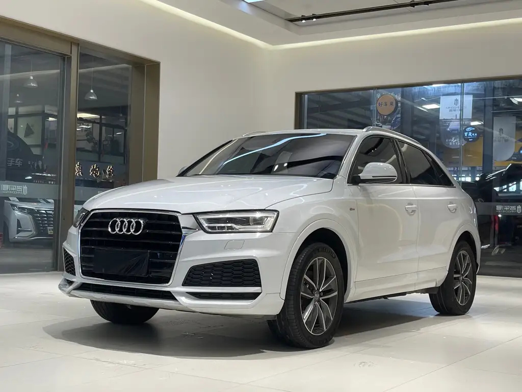 AUDI Q3 2018