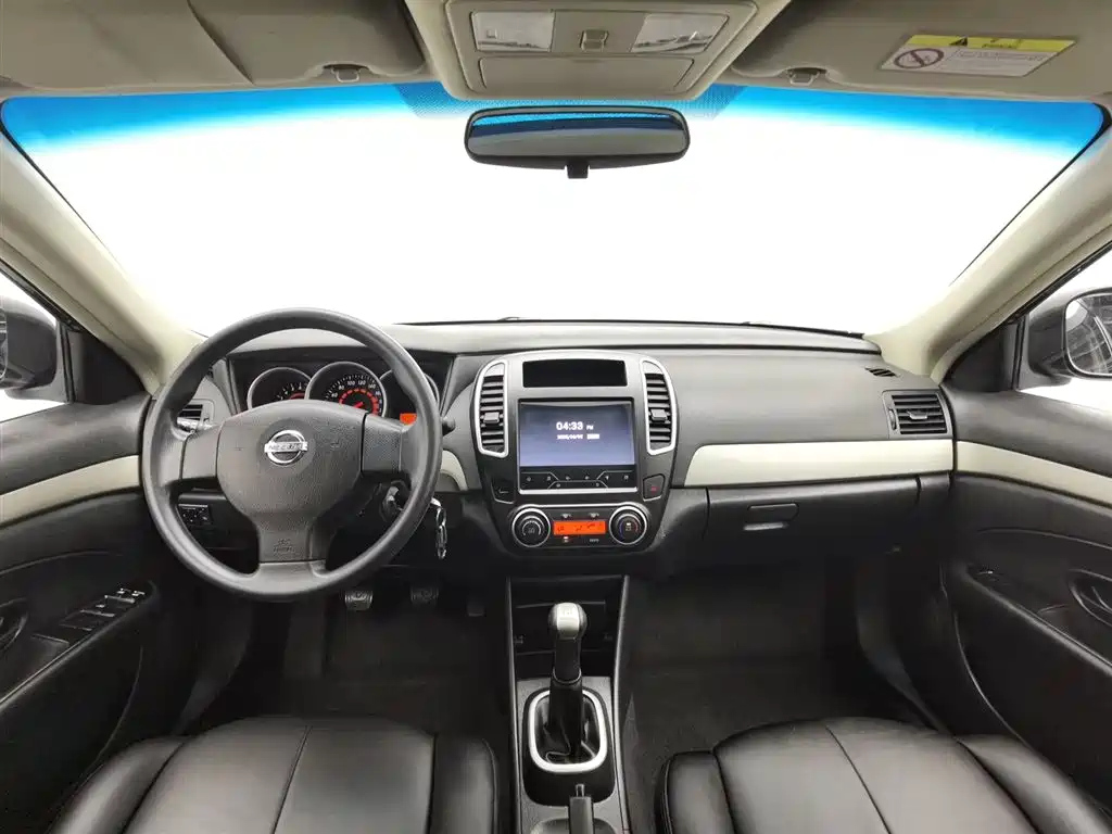 NISSAN SYLPHY 2019