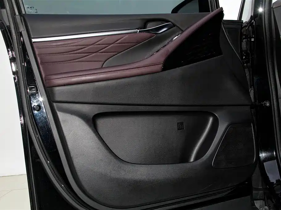 TRUMPCHI M8 2024