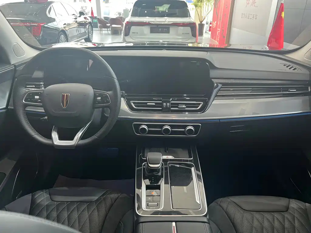 HONGQI HS5 2023
