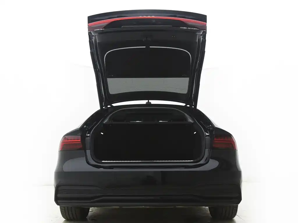 AUDI A7 2021