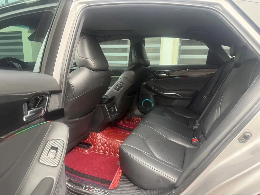 TOYOTA AVALON 2022