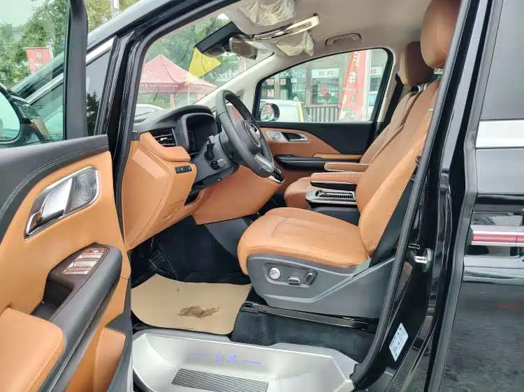 HONGQI HQ9 2024