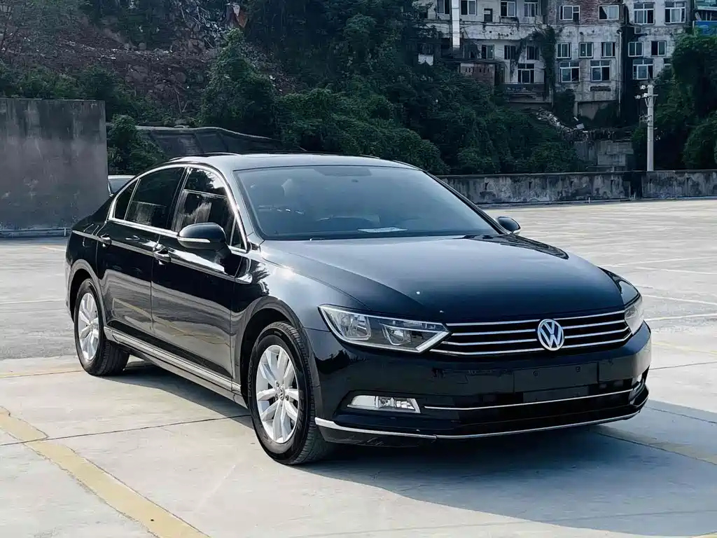 VOLKSWAGEN MAGOTAN 2018