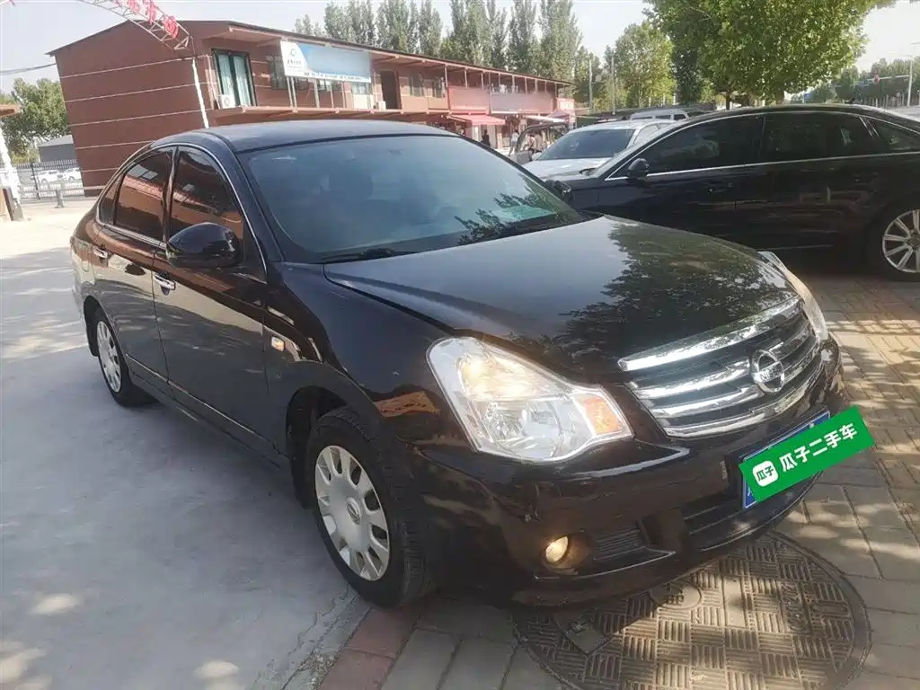 NISSAN SYLPHY 2012