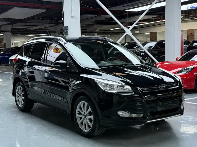 FORD ESCAPE 2015