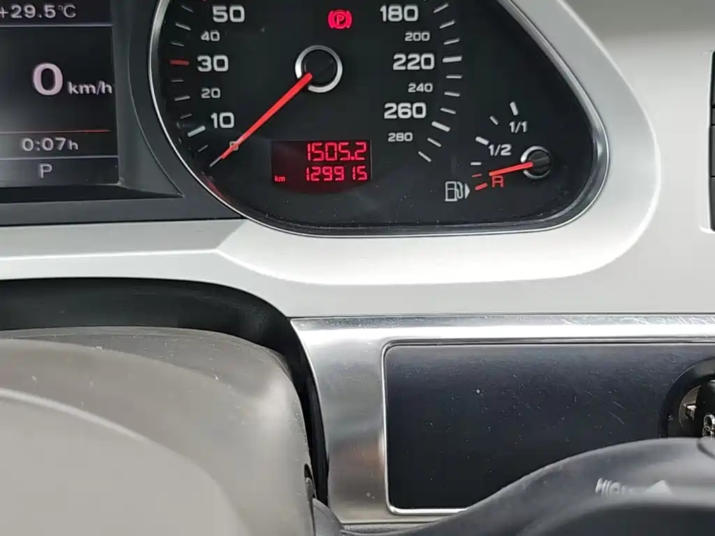 AUDI A6L 2010