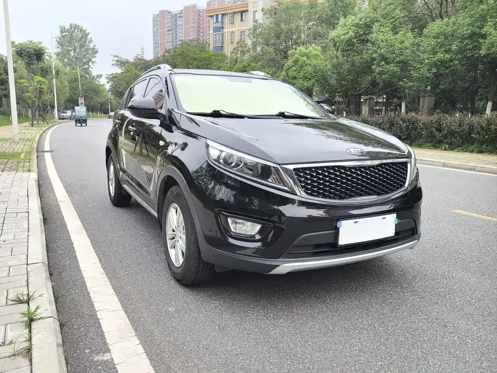 KIA SPORTAGE 2015