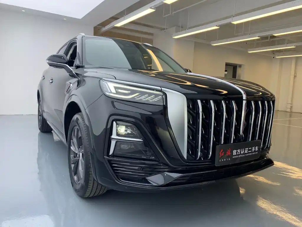 HONGQI HS5 2023