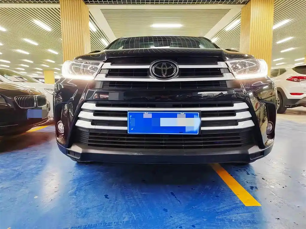 TOYOTA HIGHLANDER 2018