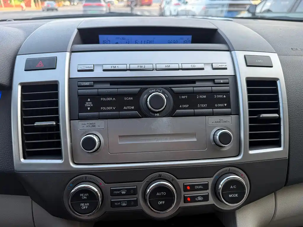MAZDA 8 2013