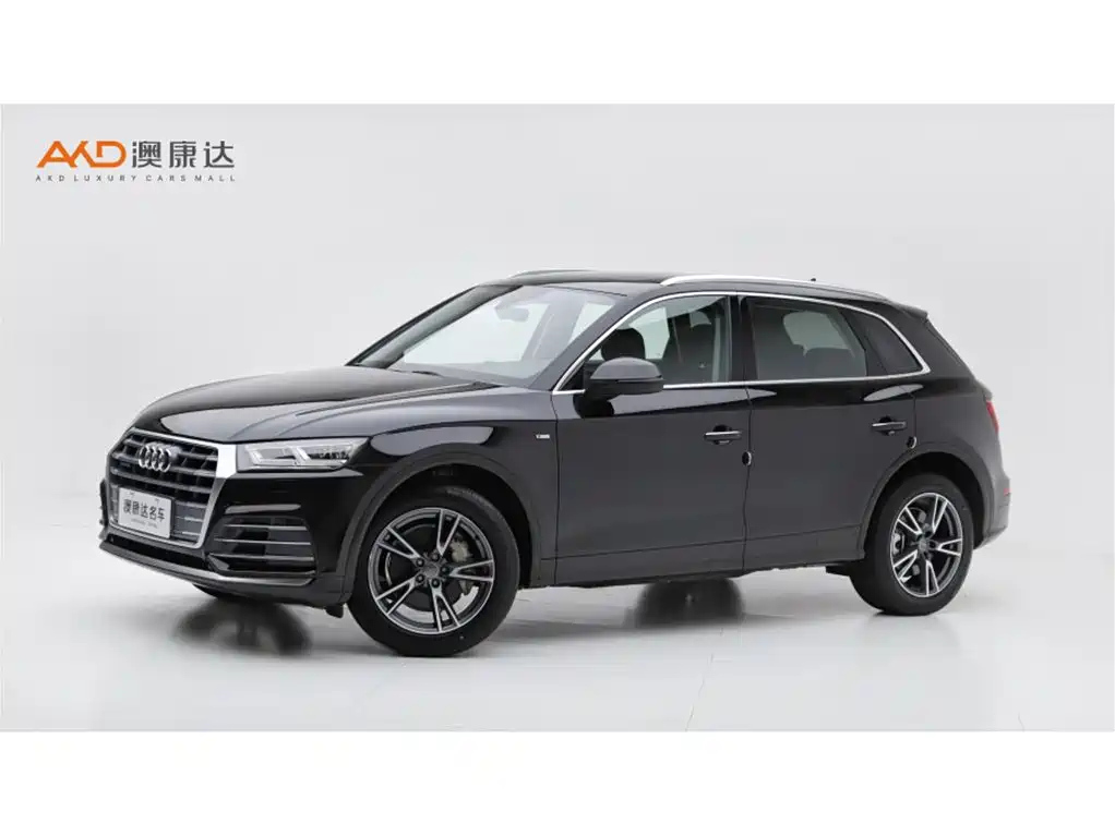 AUDI Q5L 2021