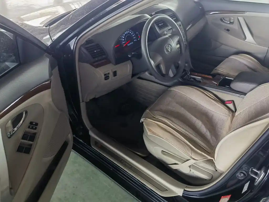 TOYOTA CAMRY 2013