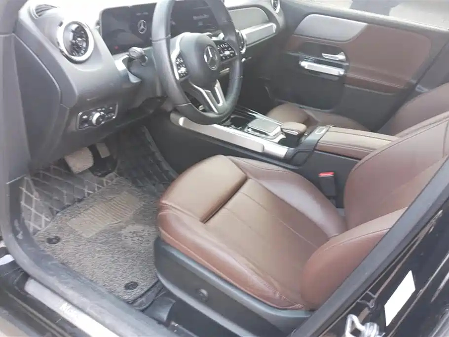 MERCEDES BENZ GLB 2020