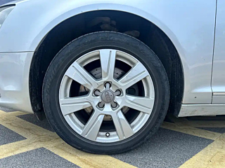 AUDI A6L  2011 YEAR 2.4L COMFORT 2011