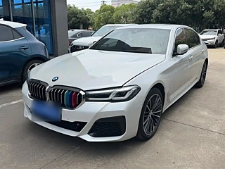 BMW 5-SERIES  2022