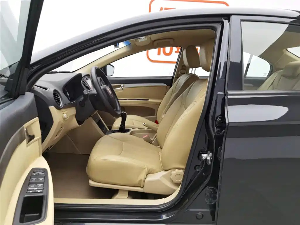 ROEWE 350 2015