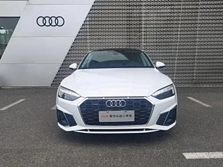 AUDI A5 2022
