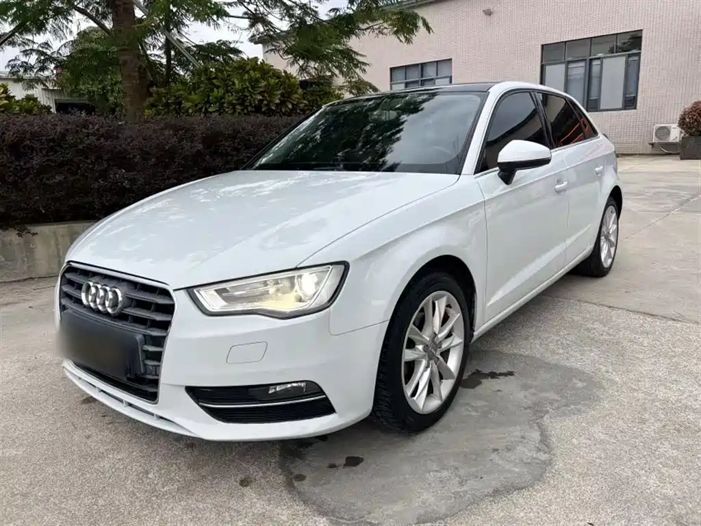 AUDI A3 2014