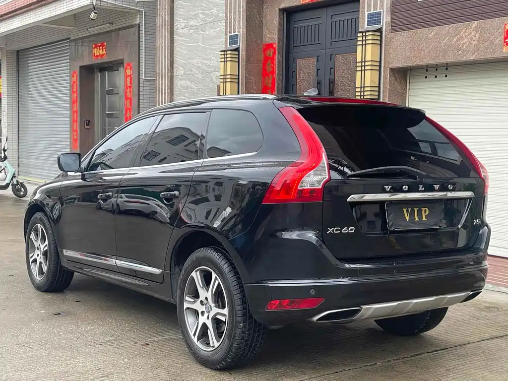 VOLVO XC60 IMPORT 2014