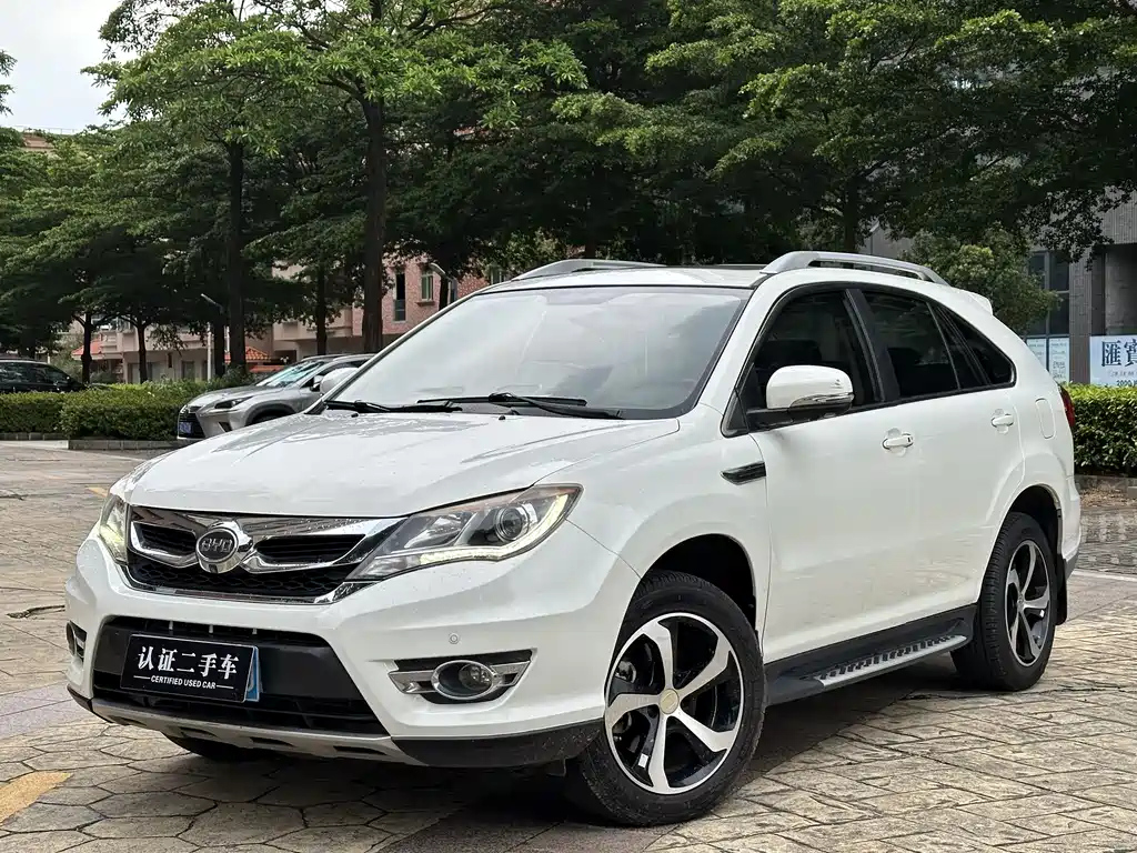BYD S7 2016