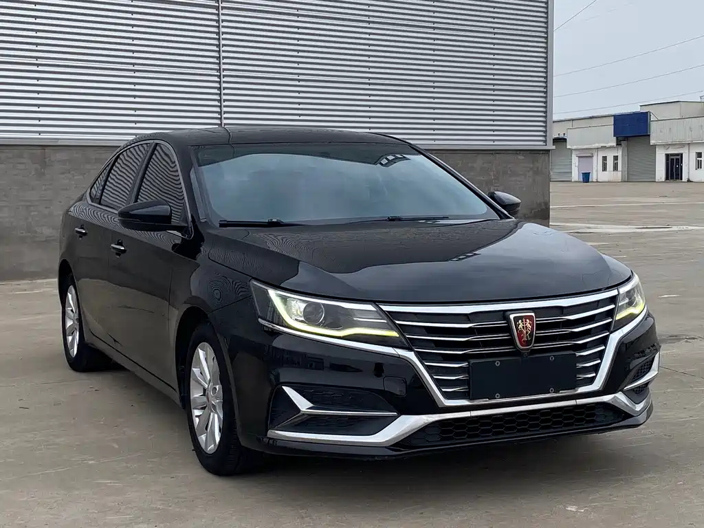 ROEWE I6 NEW ENERGY 2017