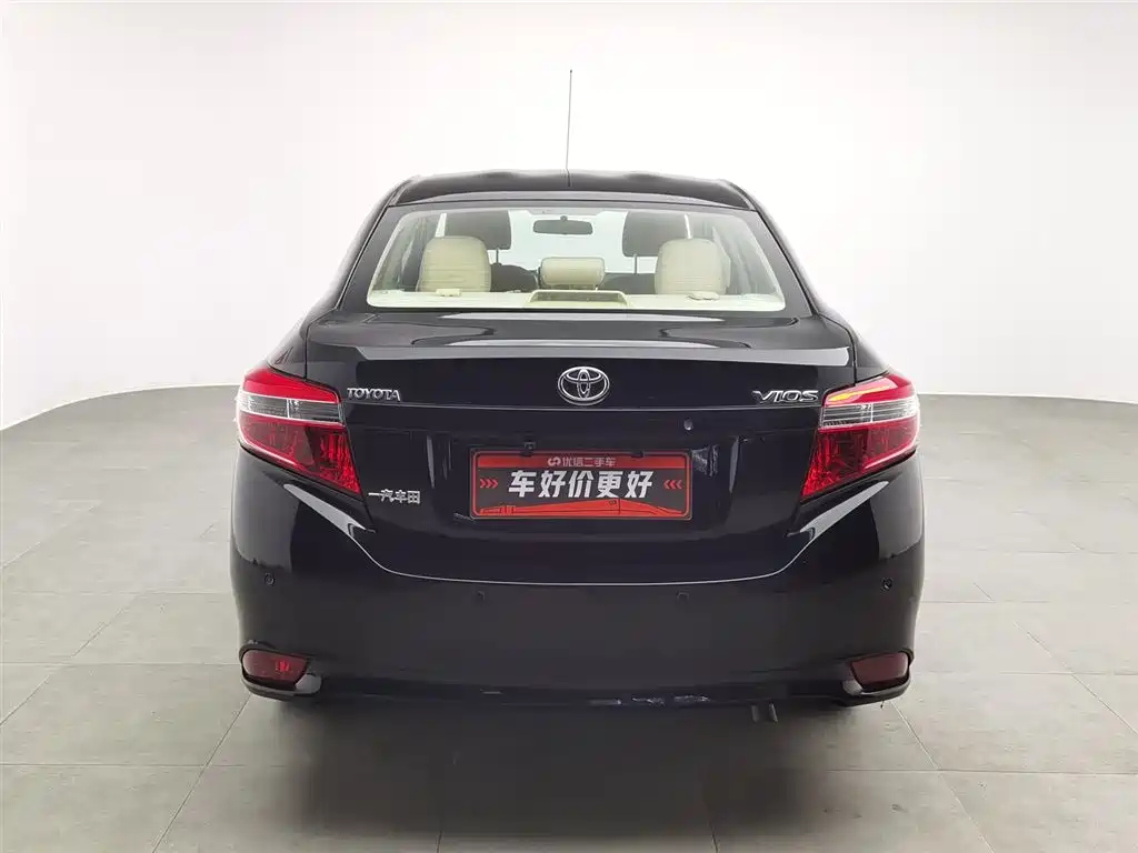 TOYOTA VIOS 2015
