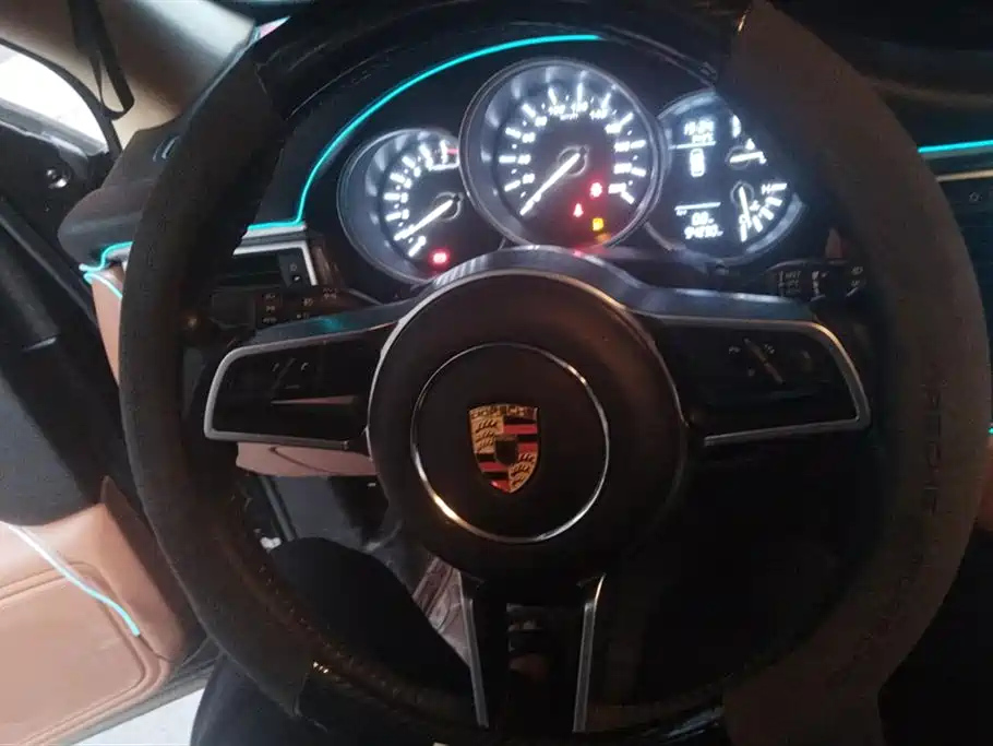 ZOTYE SR9 2017