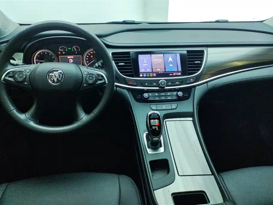 BUICK LACROSSE 2022