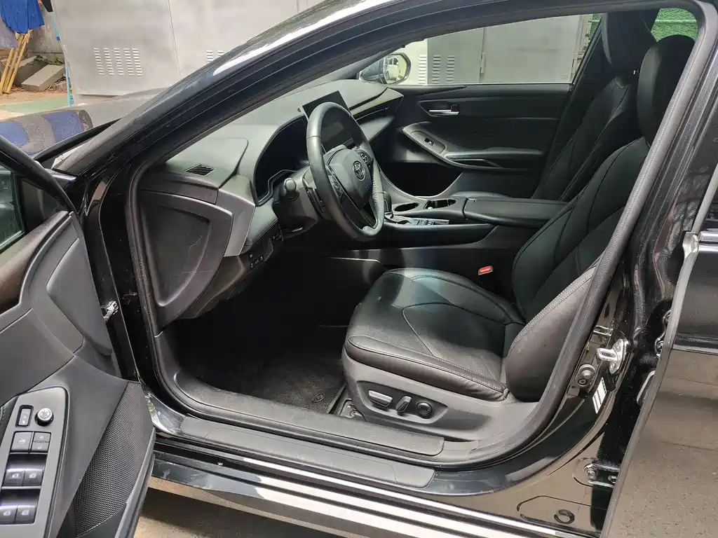TOYOTA AVALON 2022