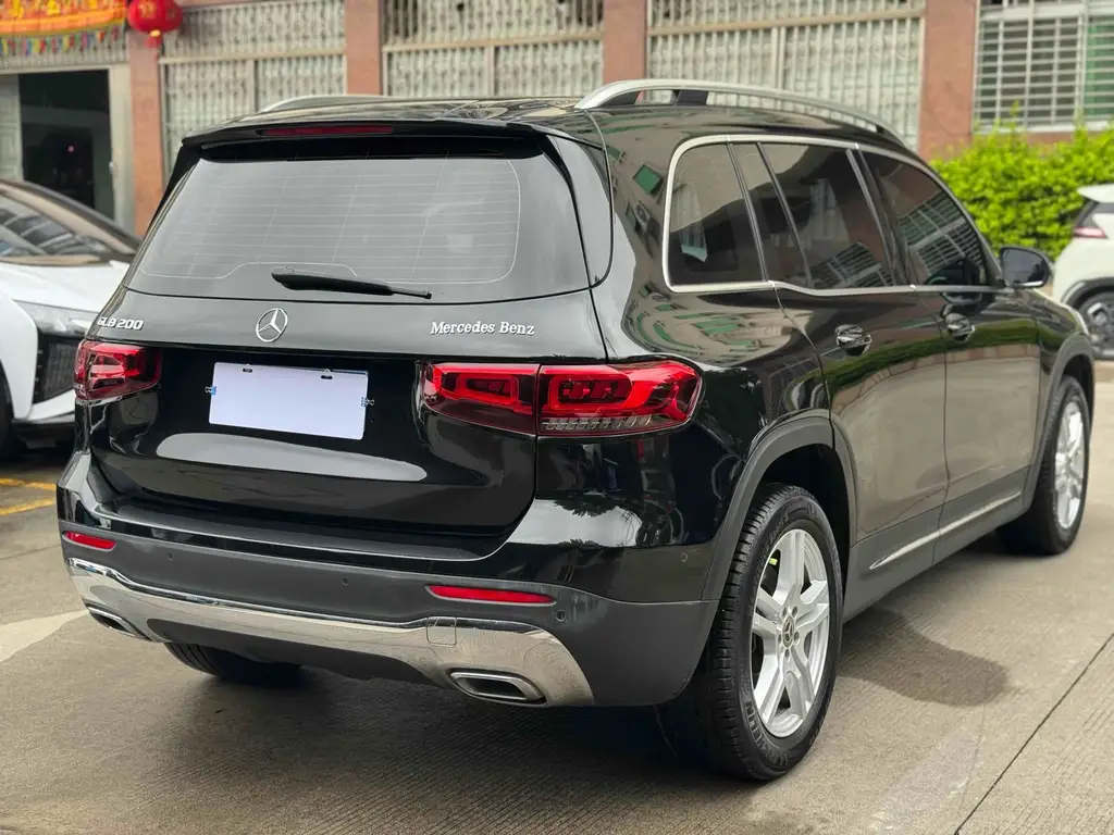 MERCEDES BENZ GLB 2022