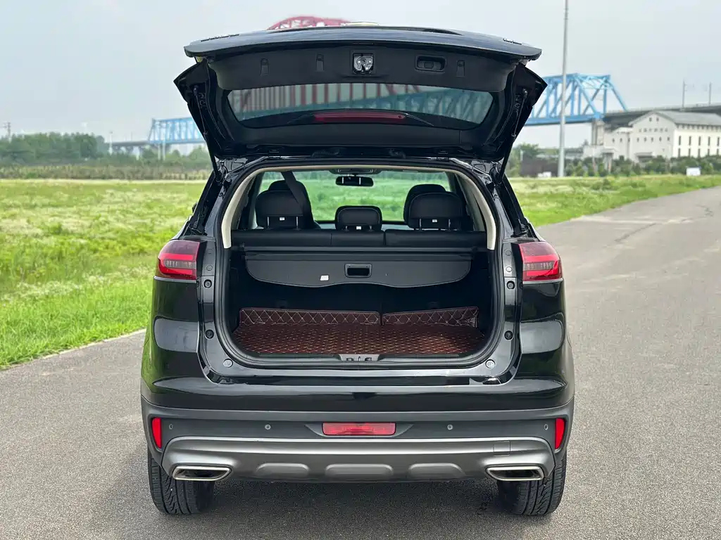 GEELY AUTO BOYUE 2020
