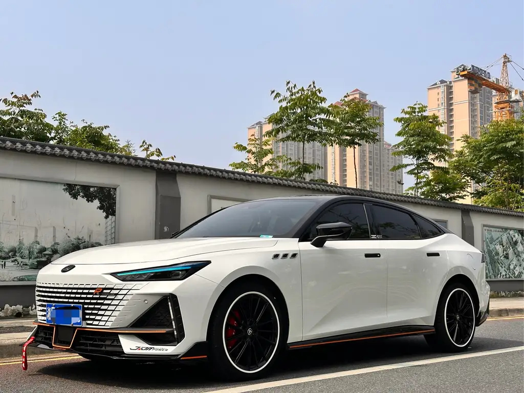 CHANGAN UNI-V 2023