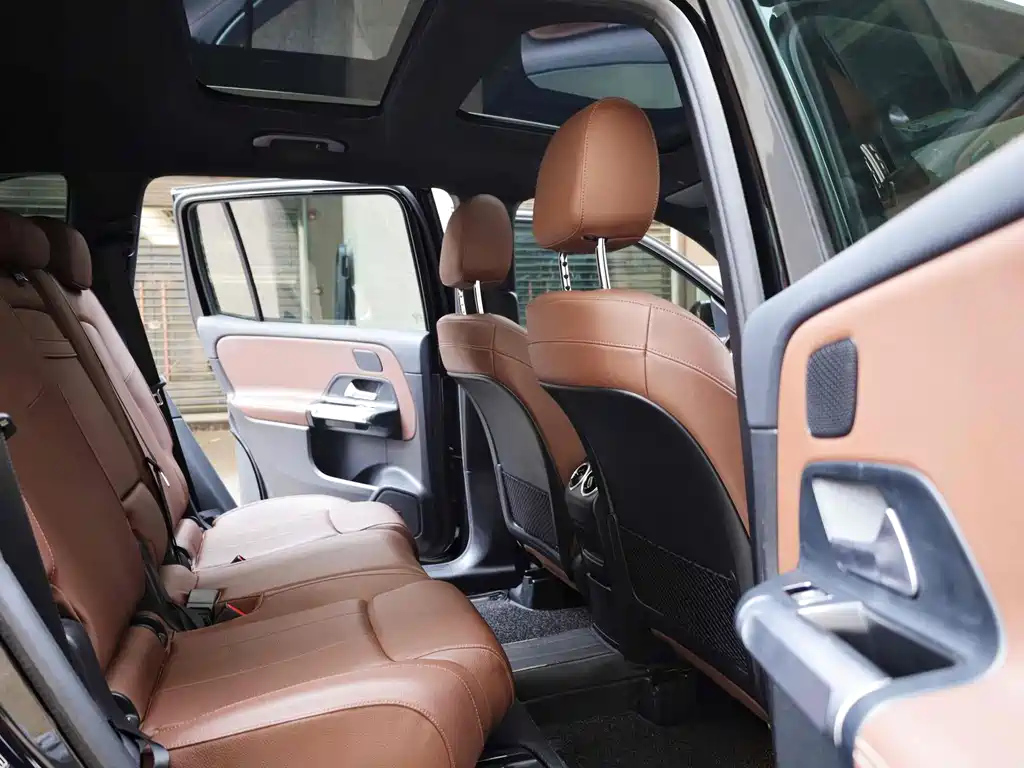 MERCEDES BENZ GLB 2020