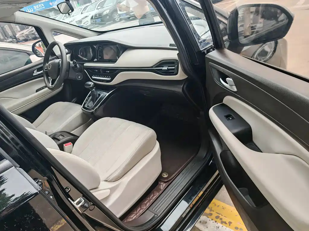TRUMPCHI M6 2019
