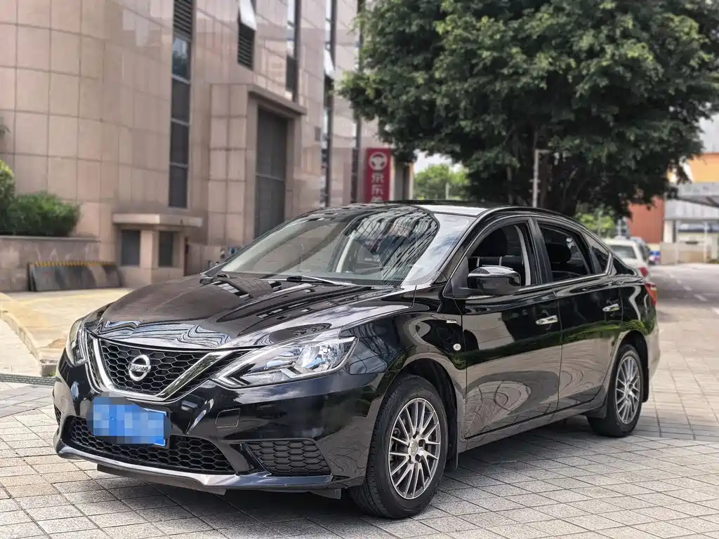 NISSAN SYLPHY 2019