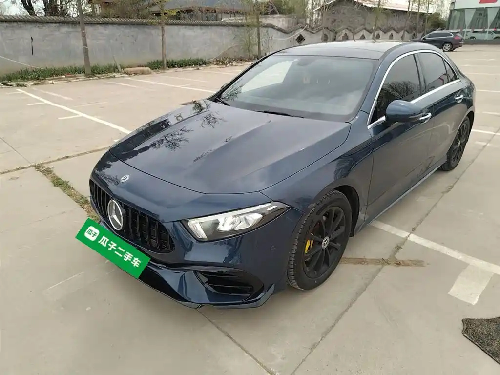 MERCEDES BENZ A-CLASS 2019