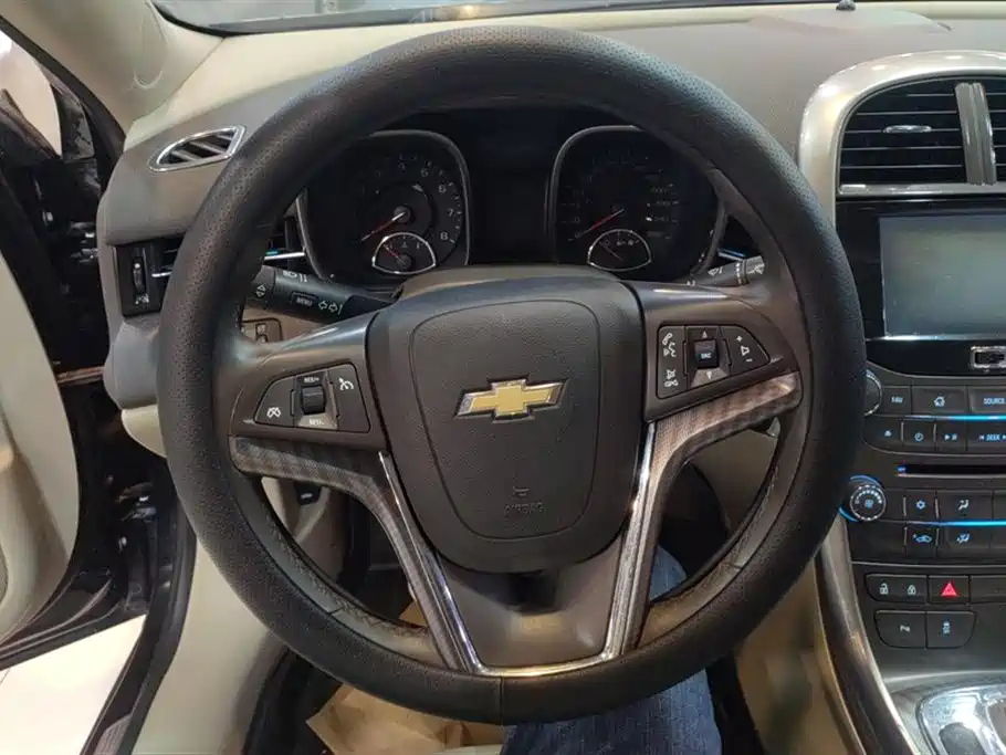 CHEVROLET MALIBU 2013