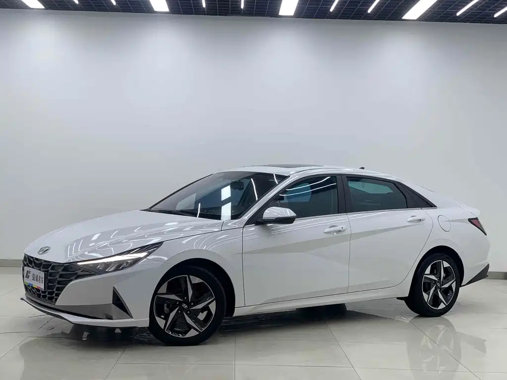 HYUNDAI ELANTRA 2021