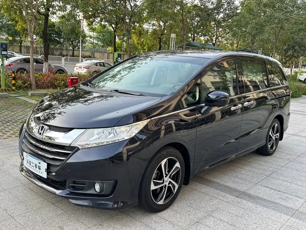 HONDA ODYSSEY 2015