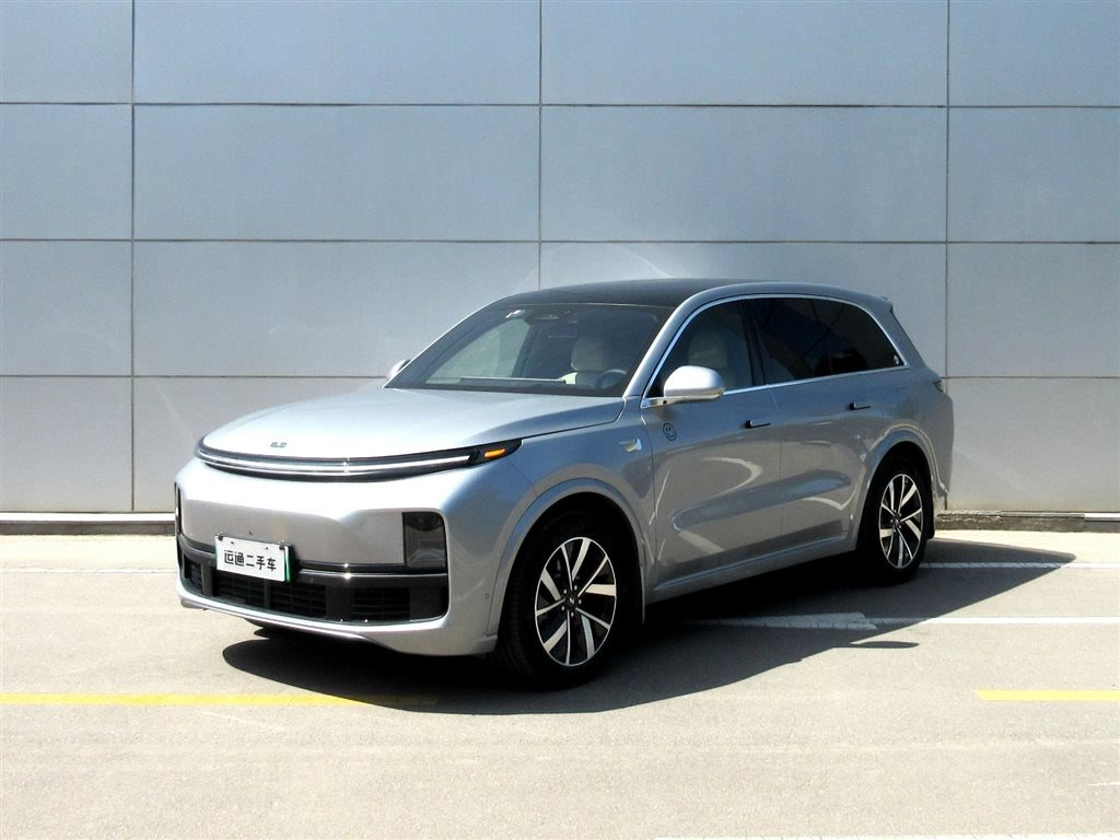 LI AUTO L8