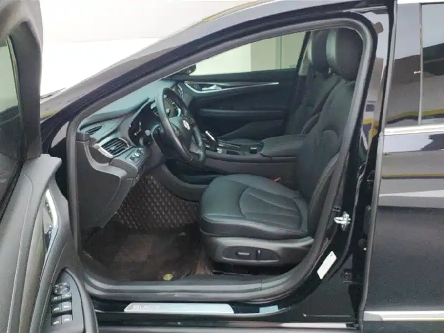 BUICK LACROSSE 2022