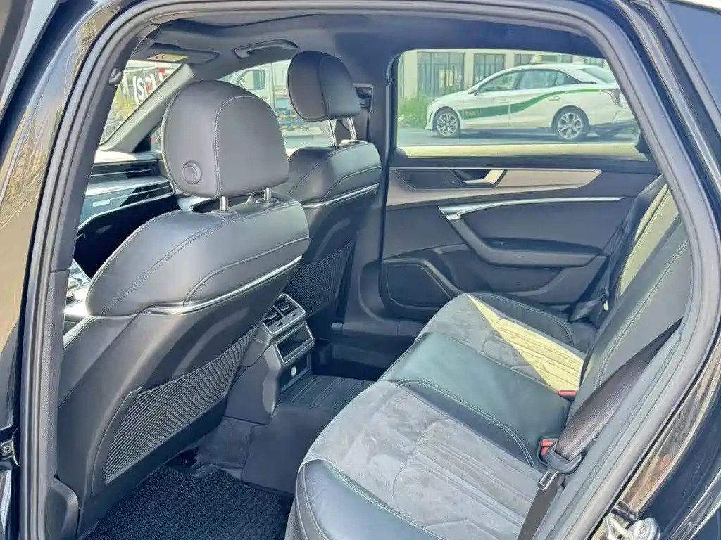 AUDI A6L 2020