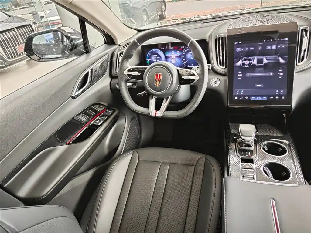 HONGQI HS3 PHEV 2024