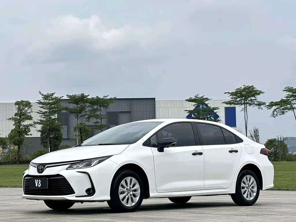 TOYOTA COROLLA 2021